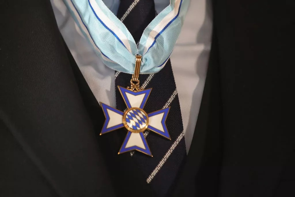 爱游戏注册入口-华盛顿奇才训练开放日，今夜强势反弹引欢呼，欧篮联在即，团队化学反应显著