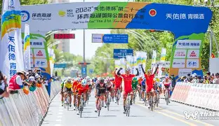 爱游戏体育-积极恢复调整国足全力以赴备战伊朗