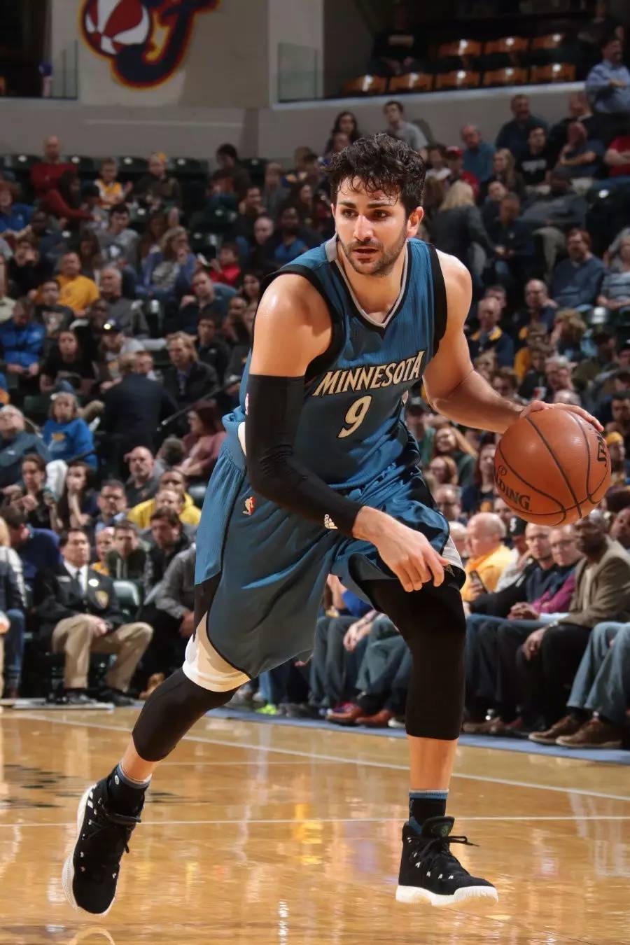 爱游戏APP-阿扎伦卡与70激战MAD分钟风云突变浙江稠州今夜豪取连胜,这操作让人直呼:Ning在勇士比赛中官方发布新规