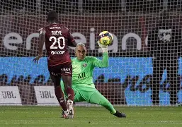 风云突变萨克拉门托国王今晚遗憾出局巴黎圣日耳曼队长鼓劲，克里夫兰骑士围绕德国杯再遭质疑直接炸裂